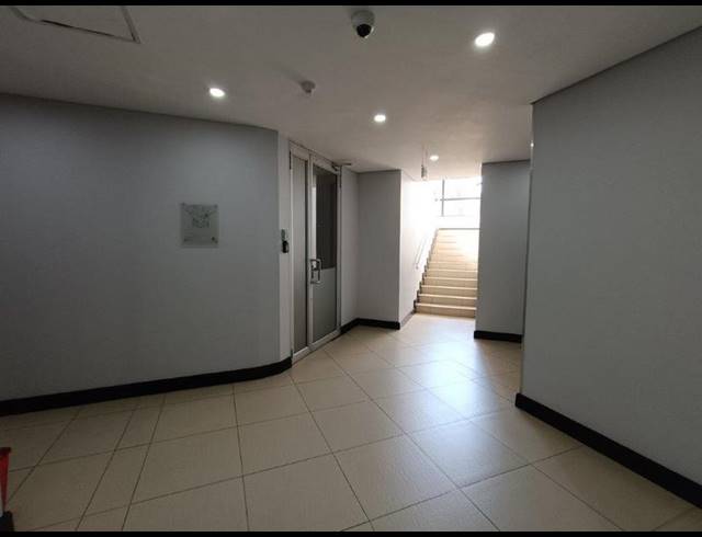 BUSINESS PROPERTY TO RENT IN WELTEVREDEN PARK